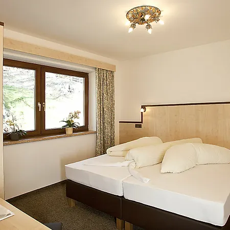 Alpin Apartment *